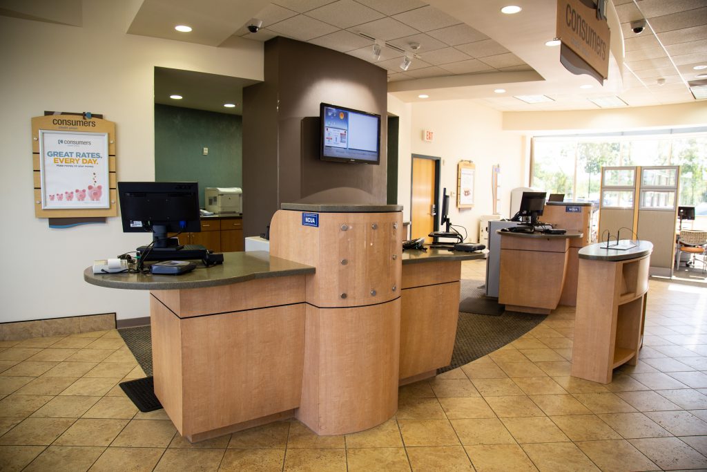 Inside of a Consumers Credit office service desks